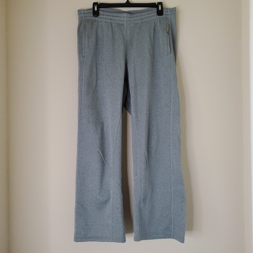 Nike Women’s Grey Wide Leg Sweatpants Dri-Fit Logo Size Large Loungewear Comfy